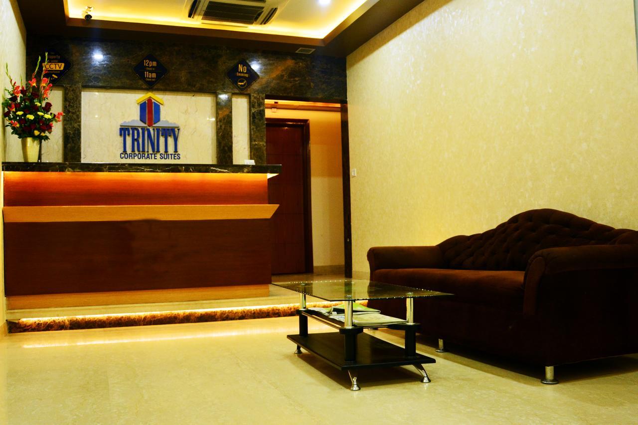 Trinity Corporate Udyog Vihar Hotel Gurgáon Kültér fotó